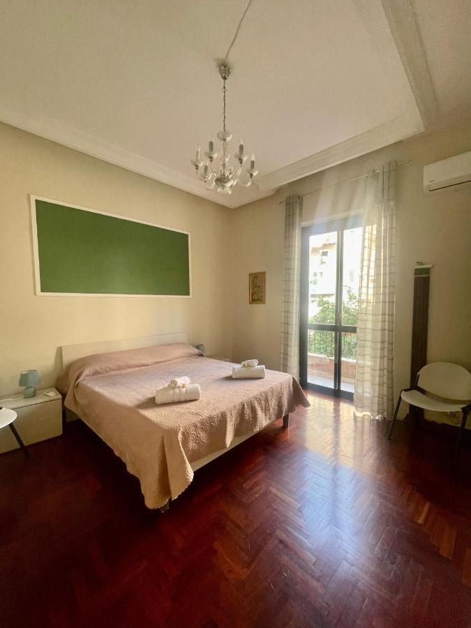 Apartament Dimora Di Maury A Due Passi Dai Trasporti E Da Ballaro Palermo Luaran gambar