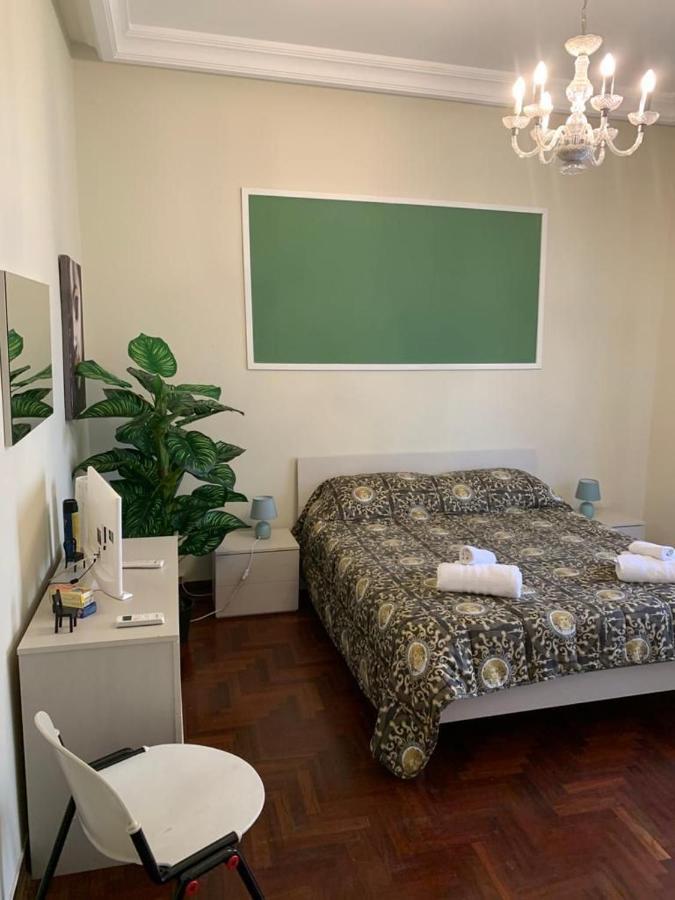 Apartament Dimora Di Maury A Due Passi Dai Trasporti E Da Ballaro Palermo Luaran gambar