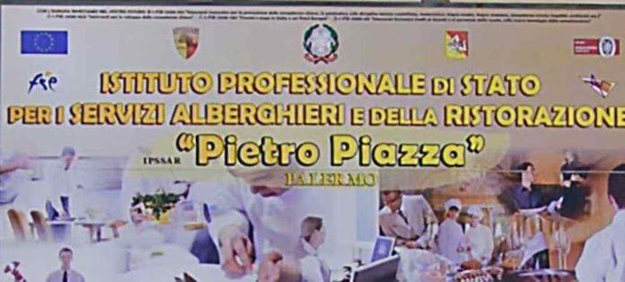 Apartament Dimora Di Maury A Due Passi Dai Trasporti E Da Ballaro Palermo Luaran gambar
